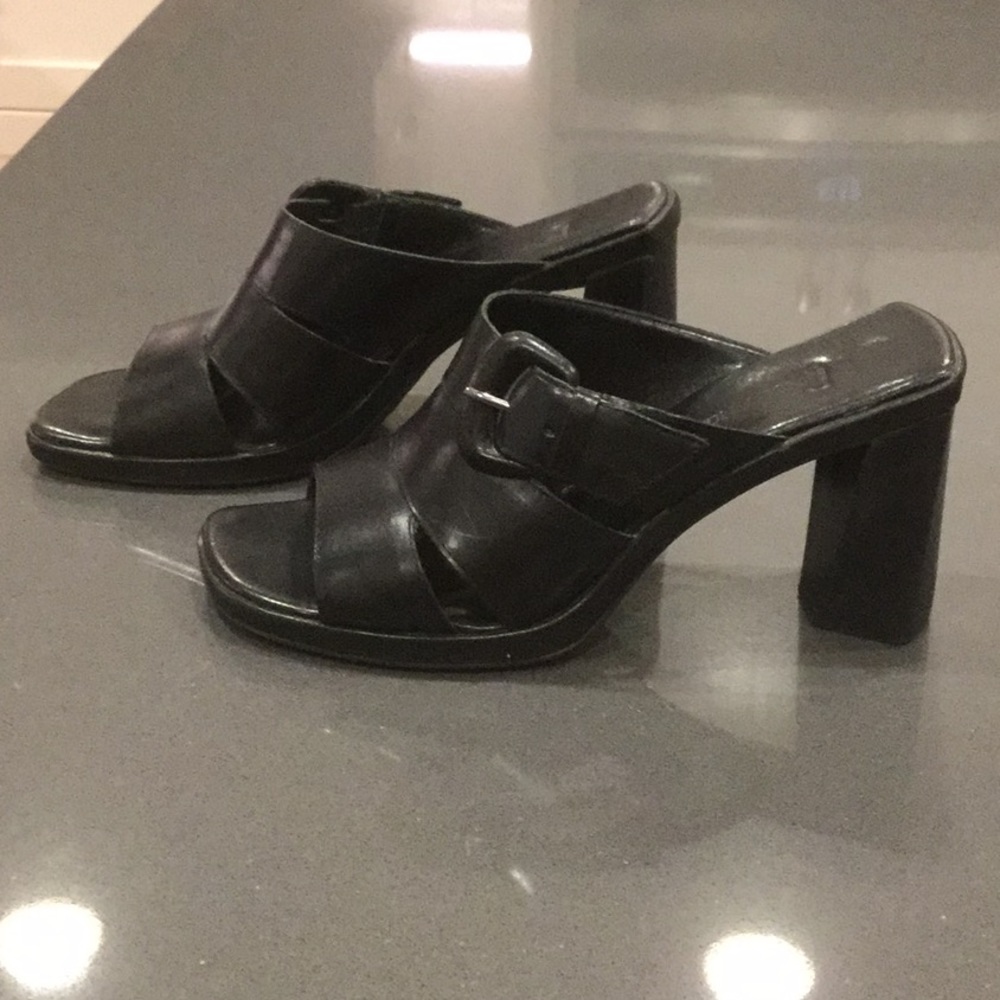 Black Enzo Angiolini Open Toe Mules/Sandals